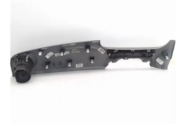 Recambio de embellecedor consola salpicadero para fiat 500 1.2 referencia OEM IAM 735619848  