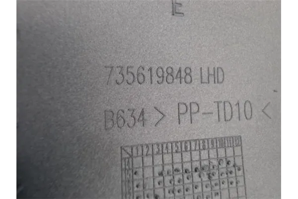 Recambio de embellecedor consola salpicadero para fiat 500 1.2 referencia OEM IAM 735619848  
