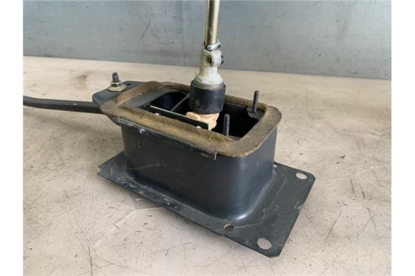 Recambio de conjunto palanca cambio velocidad para volkswagen golf iii (1h1) 2.0 referencia OEM IAM 6N0711061B  