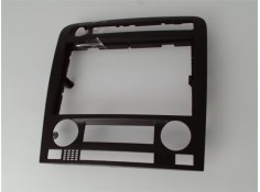Recambio de embellecedor consola central para seat ibiza (6l1) 1.9 tdi referencia OEM IAM 6L1858071K  