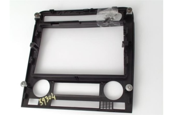 Recambio de embellecedor consola central para seat ibiza (6l1) 1.9 tdi referencia OEM IAM 6L1858071K  
