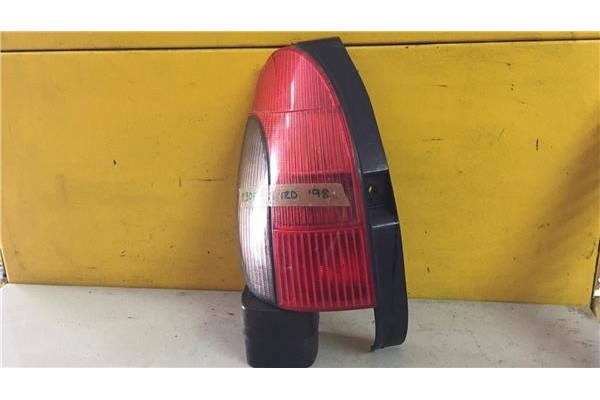 Recambio de piloto trasero izquierdo para peugeot 306 break (1979) 1.6 xt [1,6 ltr. - 65 kw] referencia OEM IAM   