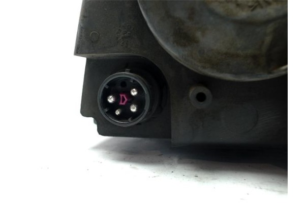 Recambio de faro delantero dcho para volkswagen passat berlina (3b2) referencia OEM IAM 3B0941018K  