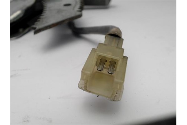 Recambio de mecanismo elevalunas delantero izquierdo para honda civic berl. 3/4/5 (ec/ed) 1.6 crx 16 (ed9) referencia OEM IAM 72