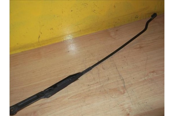 Recambio de brazo limpiaparabrisas delantero para opel combo furgón/ranchera familiar 1.3 cdti 16v referencia OEM IAM   