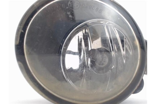 Recambio de faro antiniebla izquierdo para nissan almera (n16/e) referencia OEM IAM 2615589905 89202715 