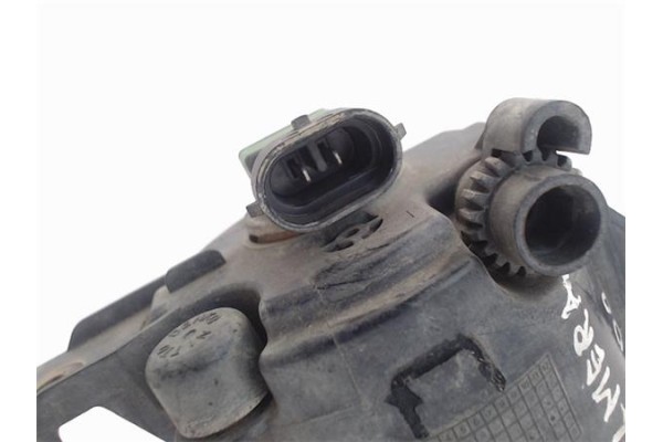 Recambio de faro antiniebla izquierdo para nissan almera (n16/e) referencia OEM IAM 2615589905 89202715 