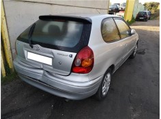 toyota corolla (e11) del año 2000