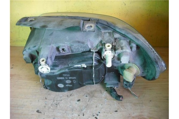 Recambio de faro delantero dcho para seat ibiza (6k1) 1.9 tdi referencia OEM IAM 67743741  