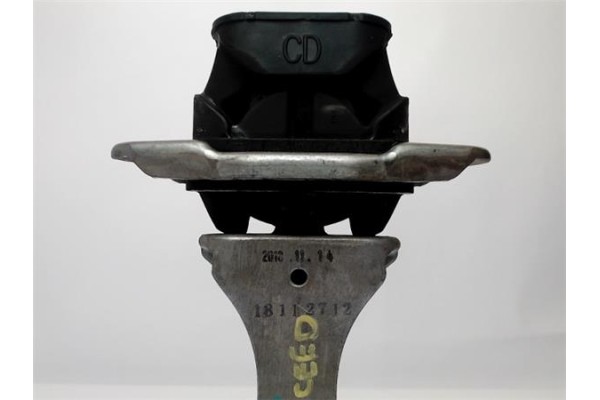 Recambio de soporte motor para kia ceed (jd) 1.0 drive referencia OEM IAM 21962J7000 21959G4000 