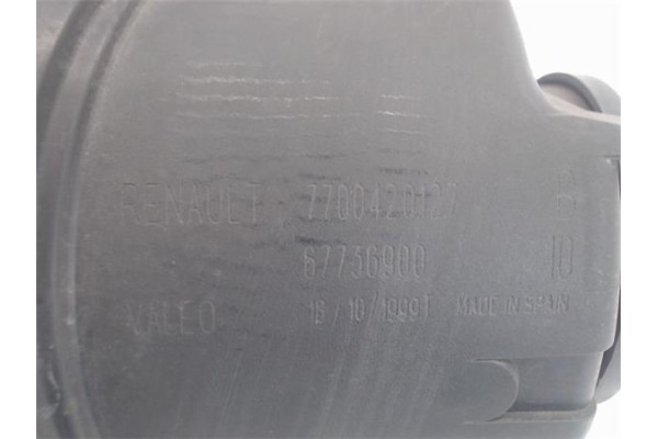 Recambio de faro antiniebla derecho para renault kangoo i (f/kc0) referencia OEM IAM 7700420127 67736900 