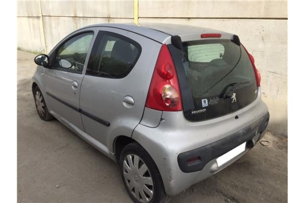 peugeot 107 del año 2007