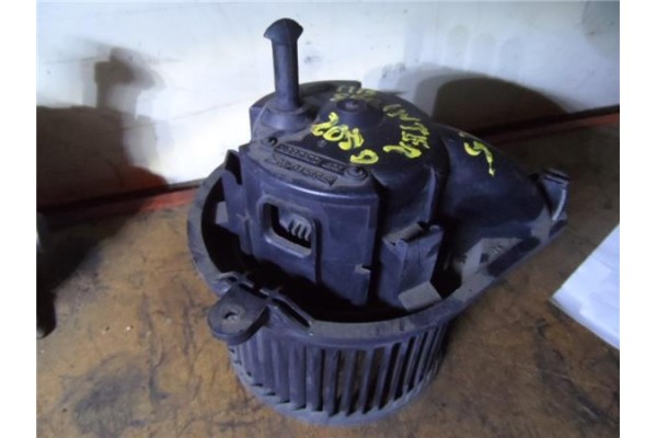 Recambio de motor calefaccion para mercedes-benz sprinter 2-t furgón (901, 902) 208 d referencia OEM IAM  X17651586K 