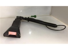 ANCLAJE CINTURON DELANTERO DERECHO 