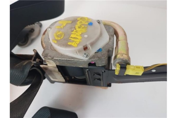 Recambio de cinturon seguridad delantero derecho para nissan almera (n16/e) 2.2 di referencia OEM IAM 86884BM4  