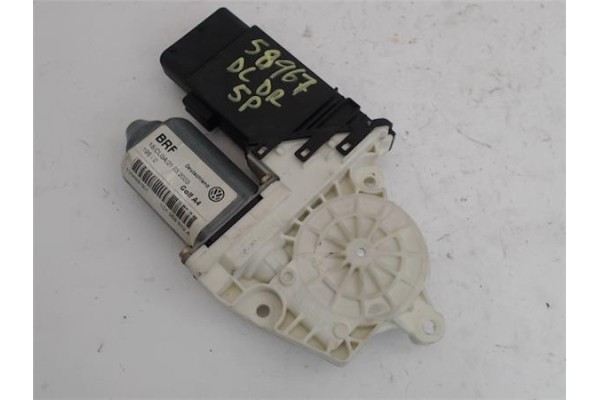 Recambio de motor elevalunas delantero derecho para volkswagen golf iv berlina (1j1) 1.9 tdi referencia OEM IAM 1c1959802a  (1C1 Recambio de motor elevalunas delantero derecho para volkswagen golf iv berlina (1j1) 1.9 tdi referencia OEM IAM 1c1959802a  (1C1