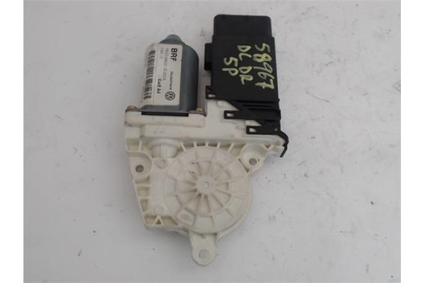 Recambio de motor elevalunas delantero derecho para volkswagen golf iv berlina (1j1) 1.9 tdi referencia OEM IAM 1c1959802a  (1C1 Recambio de motor elevalunas delantero derecho para volkswagen golf iv berlina (1j1) 1.9 tdi referencia OEM IAM 1c1959802a  (1C1