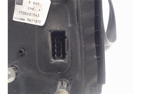Recambio de retrovisor electrico derecho para renault scenic i (ja...) referencia OEM IAM 7700431543 9611070 