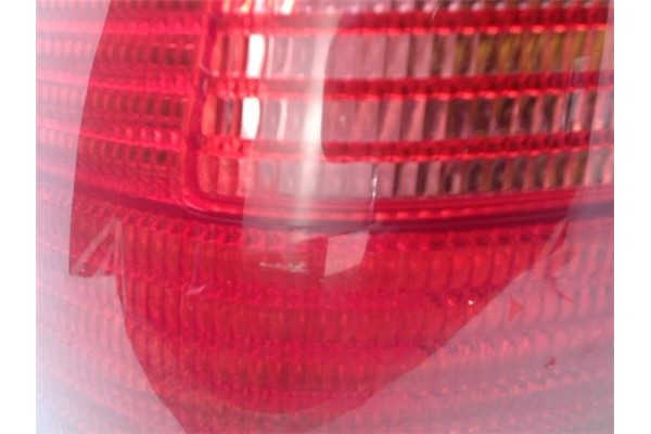 Recambio de piloto trasero izquierdo para volkswagen bora berlina (1j2) referencia OEM IAM 1J5945095AA 1J5945111AA 