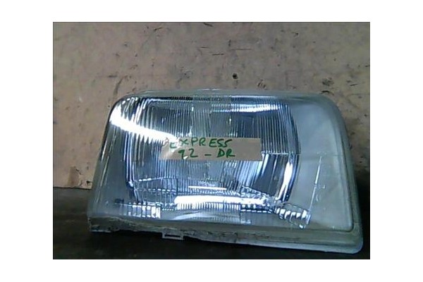 Recambio de faro delantero dcho para renault express furgón (f40_, g40_) 1.4 (f402) referencia OEM IAM   