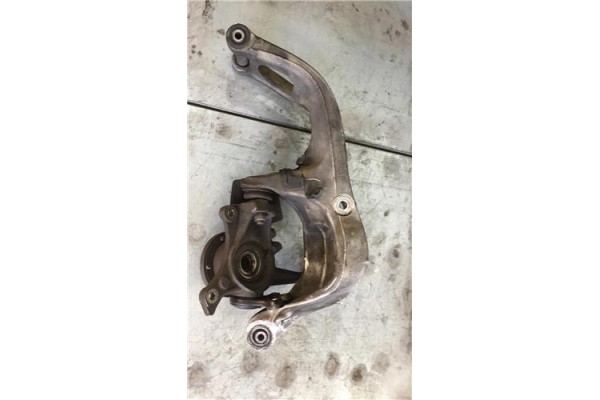Recambio de buje delantero derecho para peugeot 407 1.6 st confort referencia OEM IAM   
