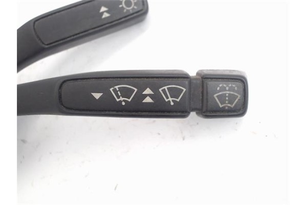 Recambio de mando limpiaparabrisas para ford sierra fastback (gbc) 2.3 referencia OEM IAM 6096401  