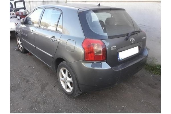 toyota corolla (e12) del año 2003
