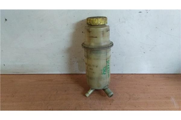Recambio de deposito liquido direccion asistida para seat toledo (1l) 1.6 se referencia OEM IAM 357422372  