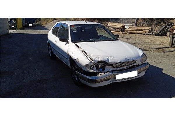 toyota corolla (e11) del año 1999