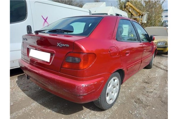 citroen xsara berlina del año 1999