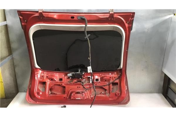 Recambio de porton trasero para ford focus berlina (cap) 1.8 ghia referencia OEM IAM 1487316  