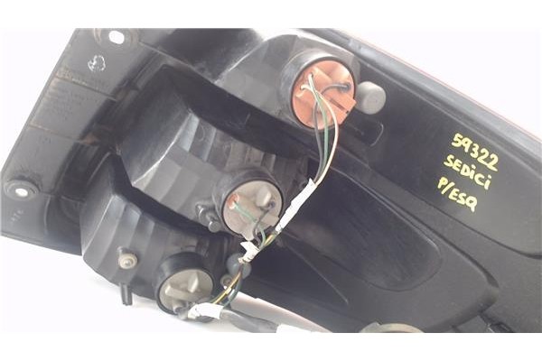 Recambio de piloto trasero izquierdo para fiat sedici (189) 1.9 jtd 8v 120 emotion referencia OEM IAM 71742462  