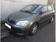 toyota corolla (e12) del año 2003