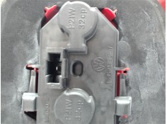 Recambio de piloto trasero izquierdo para volkswagen bora berlina (1j2) referencia OEM IAM 1J5945095AA 1J5945111AA 