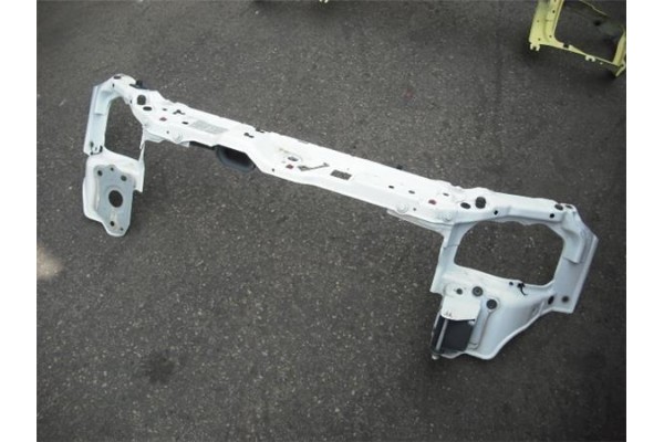 Recambio de frente delantero para opel combo furgón/ranchera familiar 1.3 cdti 16v referencia OEM IAM 1712001 1712002 