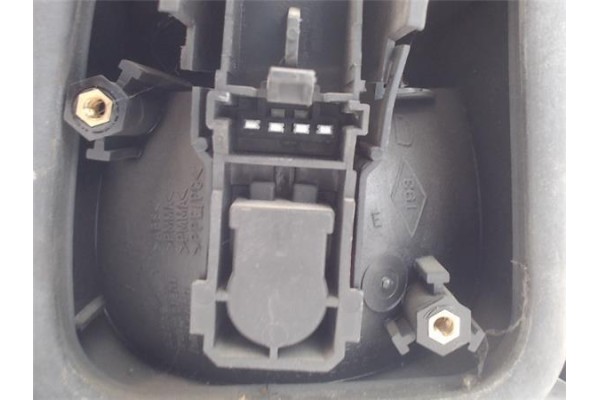 Recambio de maneta exterior trasero izquierda para ford sierra fastback (gbc) 2.3 referencia OEM IAM A22401  