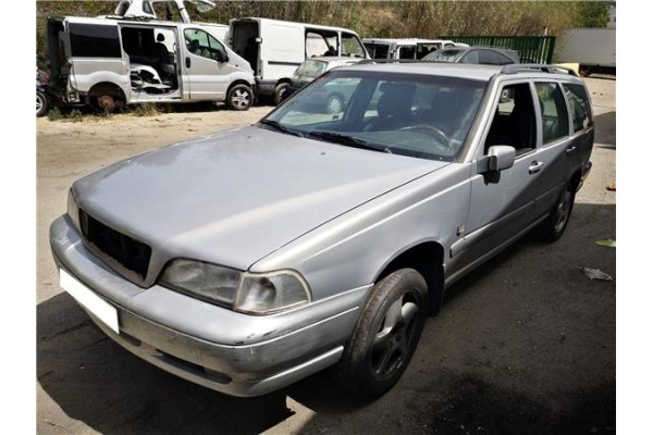 volvo v70 familiar del año 1999