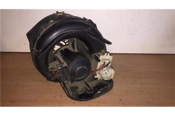 Recambio de motor calefaccion para renault clio i fase i / ii (b/c57) 1.1 referencia OEM IAM  7700810270 