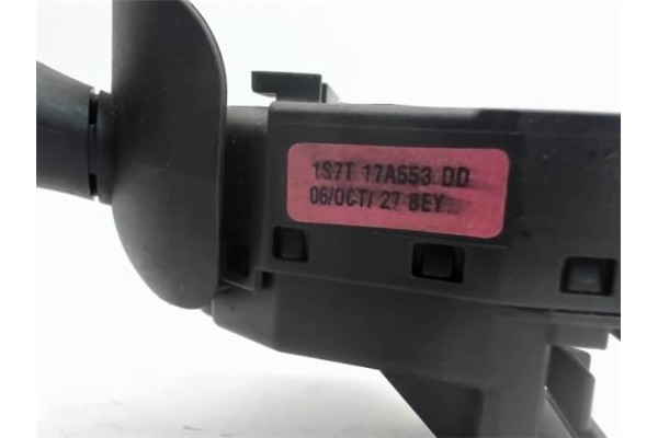 Recambio de mando limpiaparabrisas para ford fiesta (cbk) referencia OEM IAM 1S7T17A553DD  1357437 , FORD | 1S7T17A553DC , FORD