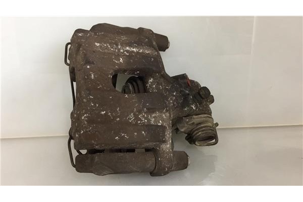 Recambio de pinza freno trasero derecha para renault laguna ii (xgo) 1.9d dci (92) referencia OEM IAM   