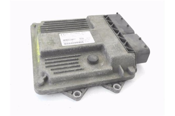 Recambio de centralita para opel combo furgón/ranchera familiar 1.3 cdti 16v referencia OEM IAM 55194018YU 7160006204 