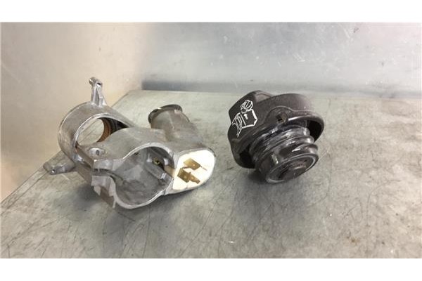 Recambio de llave para volkswagen golf ii (191/193) 1.6 d referencia OEM IAM 1H0201553B 155905851  Recambio de llave para volkswagen golf ii (191/193) 1.6 d referencia OEM IAM 1H0201553B 155905851