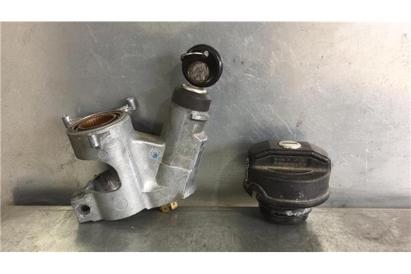 Recambio de llave para volkswagen golf ii (191/193) 1.6 d referencia OEM IAM 1H0201553B 155905851  Recambio de llave para volkswagen golf ii (191/193) 1.6 d referencia OEM IAM 1H0201553B 155905851