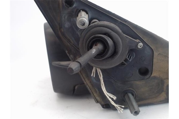 Recambio de retrovisor izquierdo para peugeot 406 break (s1/s2) referencia OEM IAM   