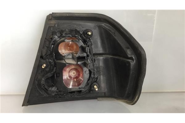 Recambio de piloto trasero izquierdo para nissan primera berl./familiar (p10/w10)(1989) 2.0 16v referencia OEM IAM   