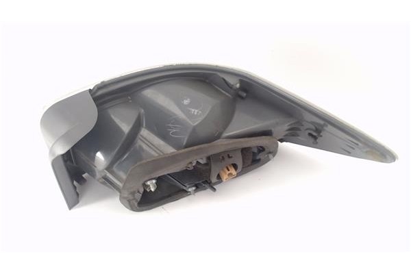 Recambio de piloto trasero izquierdo para mazda cx-7 er 2.2 active referencia OEM IAM EG2151150  