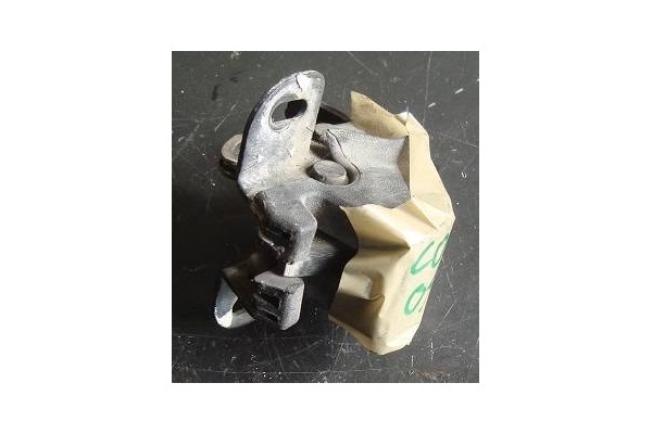 Recambio de cierre electromagnetico porton para opel combo furgón/ranchera familiar 1.3 cdti 16v referencia OEM IAM 135182  