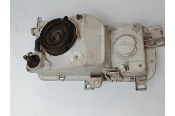 Recambio de faro delantero izquierdo para nissan vanette cargo (hc23) referencia OEM IAM 260607C002  