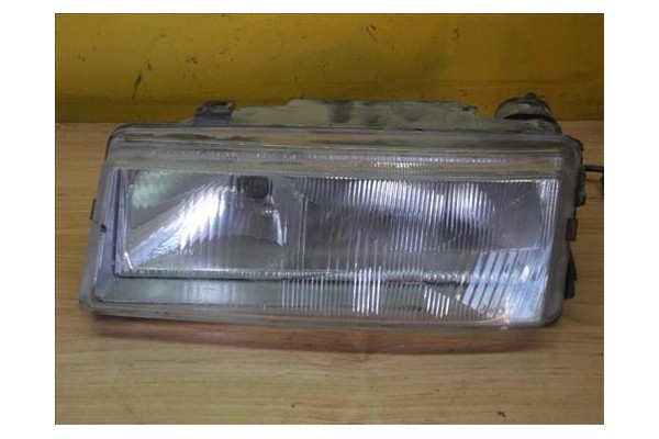 Recambio de faro delantero izquierdo para seat toledo (1l)(1991) 1.8 16v referencia OEM IAM   