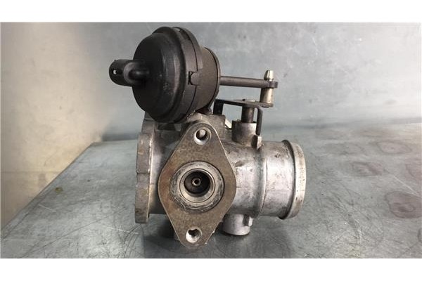 Recambio de egr para volkswagen golf iv berlina (1j1) 1.9 tdi referencia OEM IAM 038129637B  